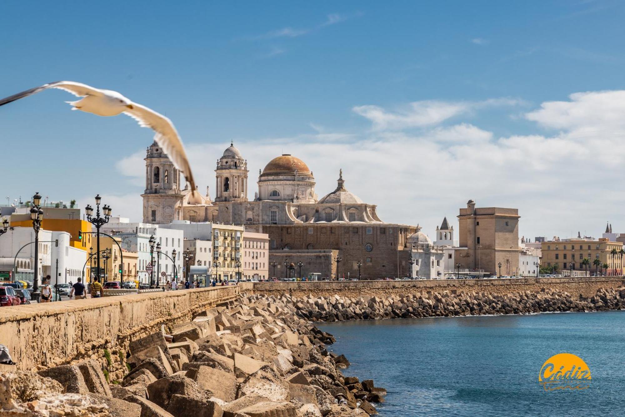 Sagasta 1750 By Cadiz Time *