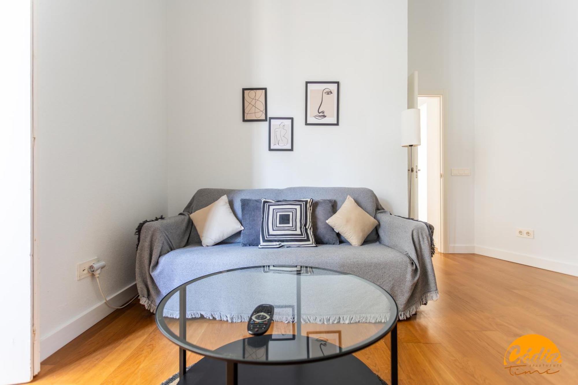 Apartment Sagasta 1750 By Cadiz Time Cadiz